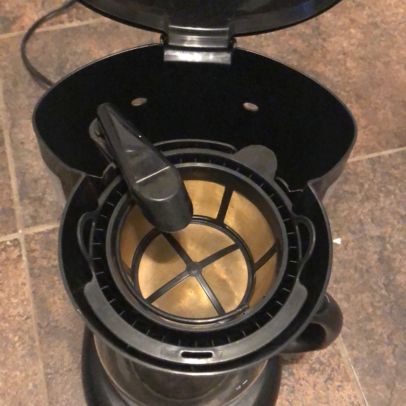 Coffee maker - Picture 3 of 3